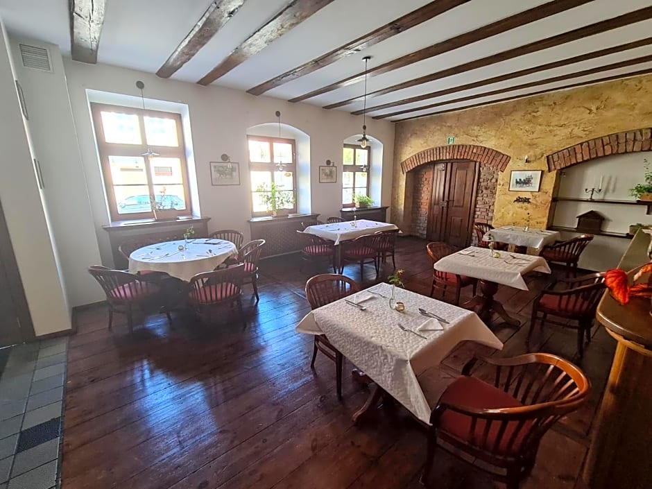 Hotel Zajazd Kultury, dawniej Pocztowy