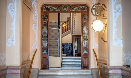 Superior Five-Bedroom Apartment - Passeig de Gracia 65