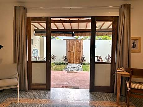 Deluxe Bungalow with Garden View
