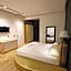 Aurelis Hotel