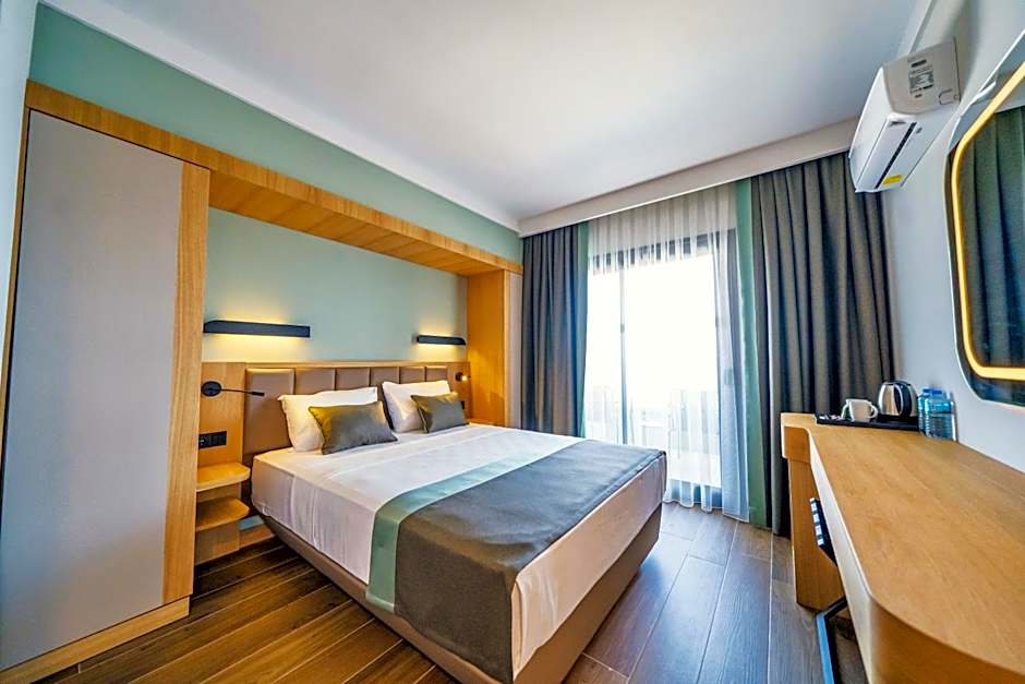 Premier Nergis Beach & SPA