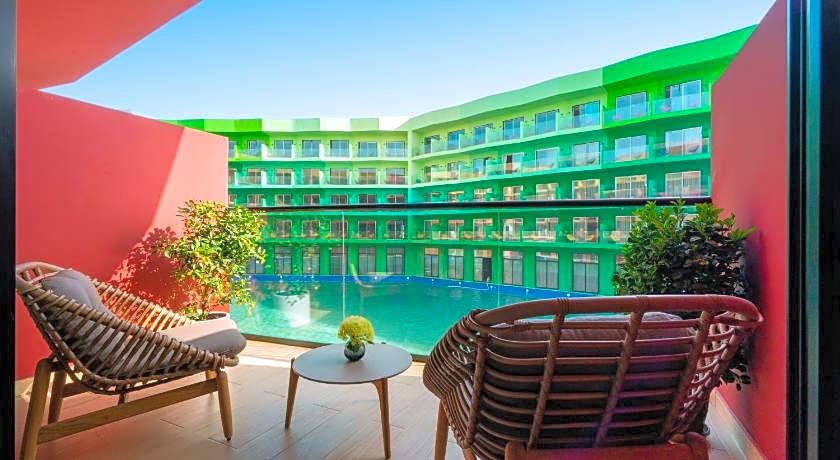 voco Monaco Dubai, an IHG Hotel, Adults Only, World Islands By IHG