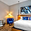 Hotel Royal William, an Ascend Collection Hotel