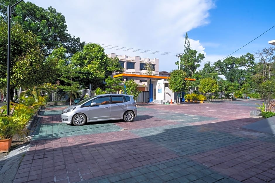 RedDoorz @ Jalan Pendidikan Mataram