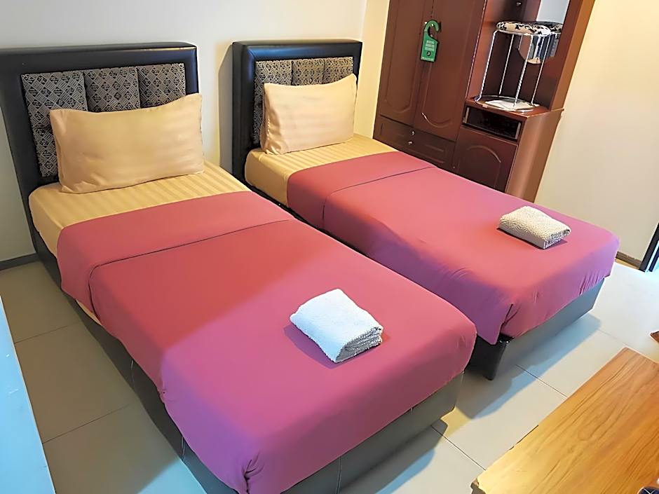 OYO 89782 Ranau City Inn