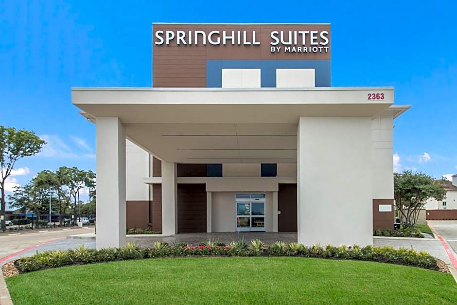 SpringHill Suites by Marriott Dallas NW Highway at Stemmons/I-35E