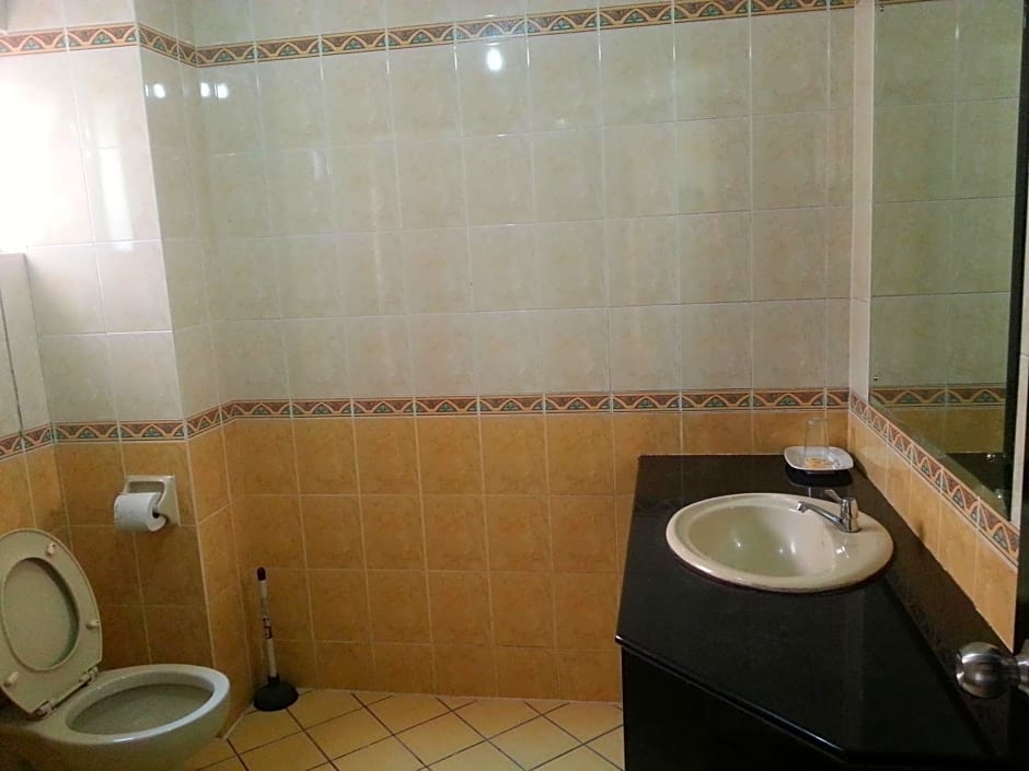 Dorcas Service Apartment - Marina Court