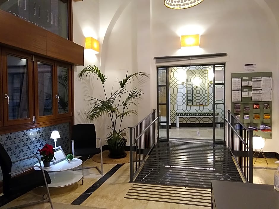 azz Apartamentos Torre de la Plata