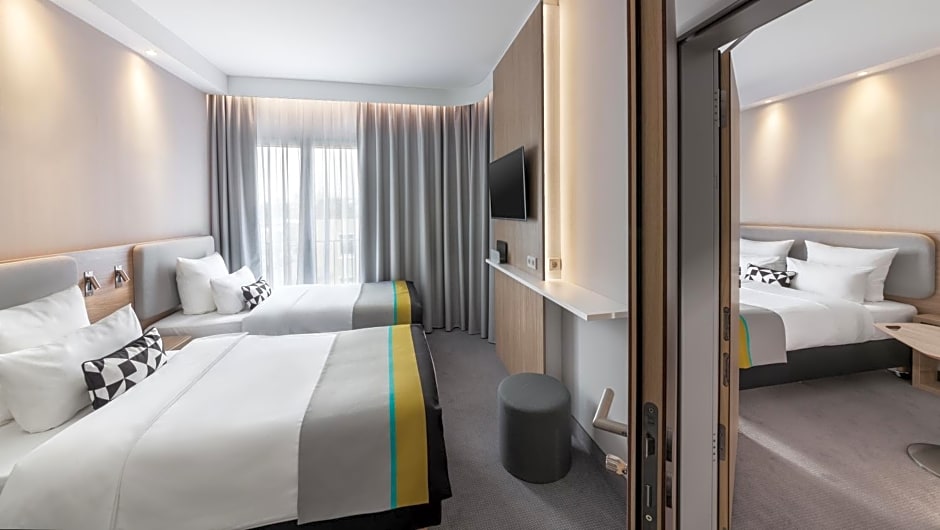 Holiday Inn Express Dusseldorf- Hauptbahnhof