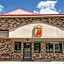 Super 8 by Wyndham Melrose