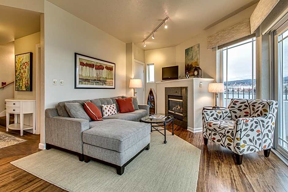 Hotel Bellwether on Bellingham Bay