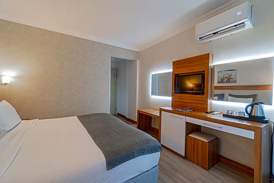 Mesut Hotel