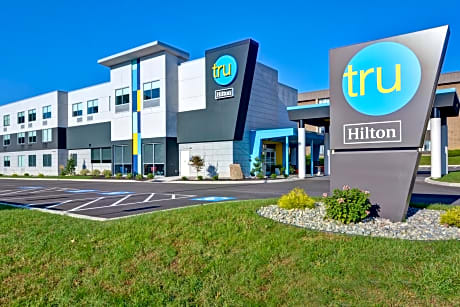Tru by Hilton Syracuse North Airport Area