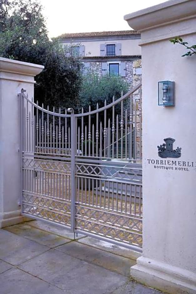 Torri e Merli, Paxoi