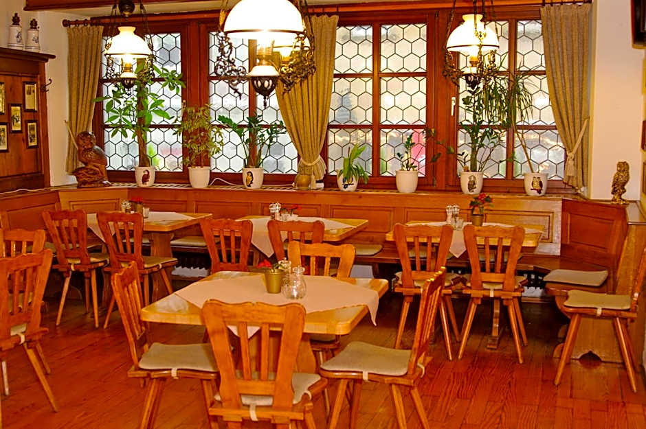 Gasthof zum Kauzen