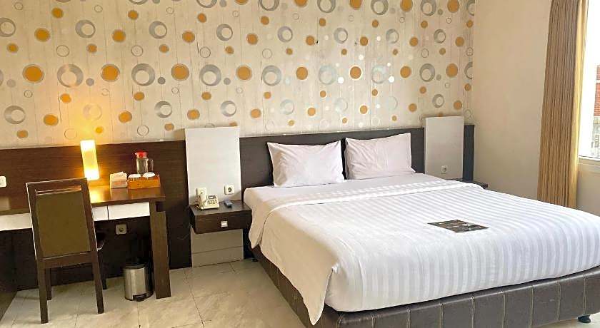 Hotel 88 Diponegoro-Jember by WH