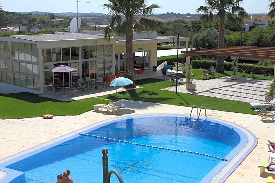 Apartamentos Santa Teresinha