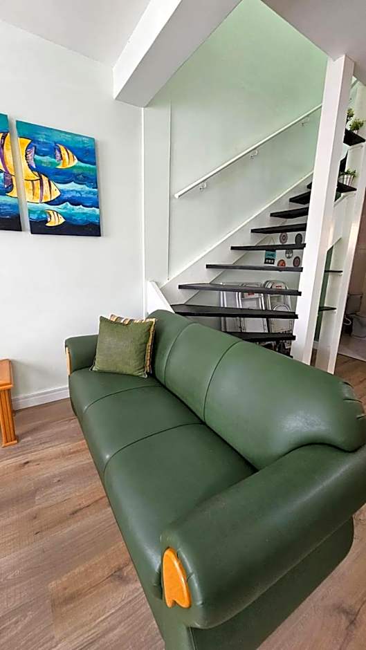 Casinha de Boneca em Juquey