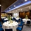 Renaissance by Marriott Izmir Hotel