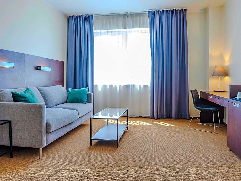 Mercure Airport Warszawa Hotel