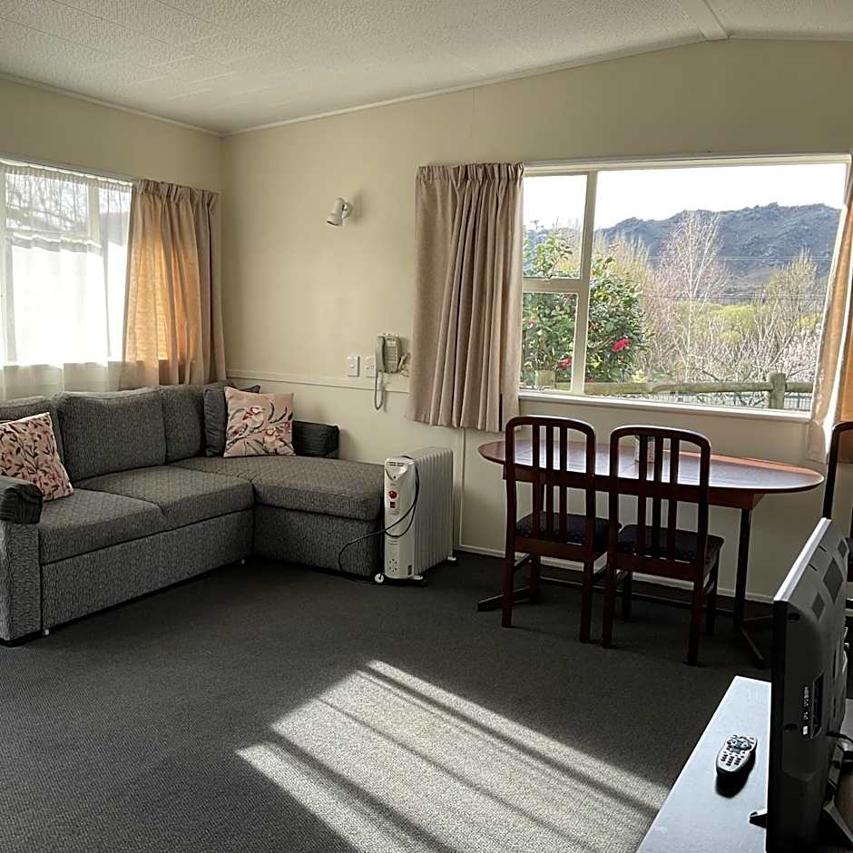 Alexandra Garden Court Motel