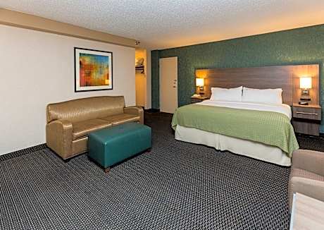 1 Bedroom 2 Bath Suite Jacuzzi Non-Smoking