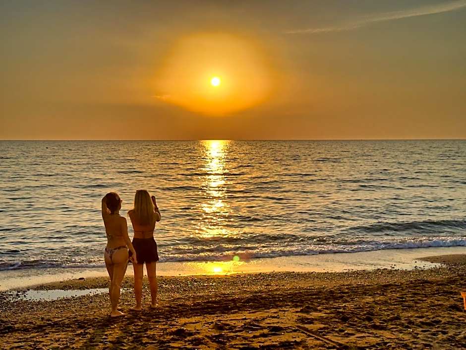 CSA Hotel Beach & Park