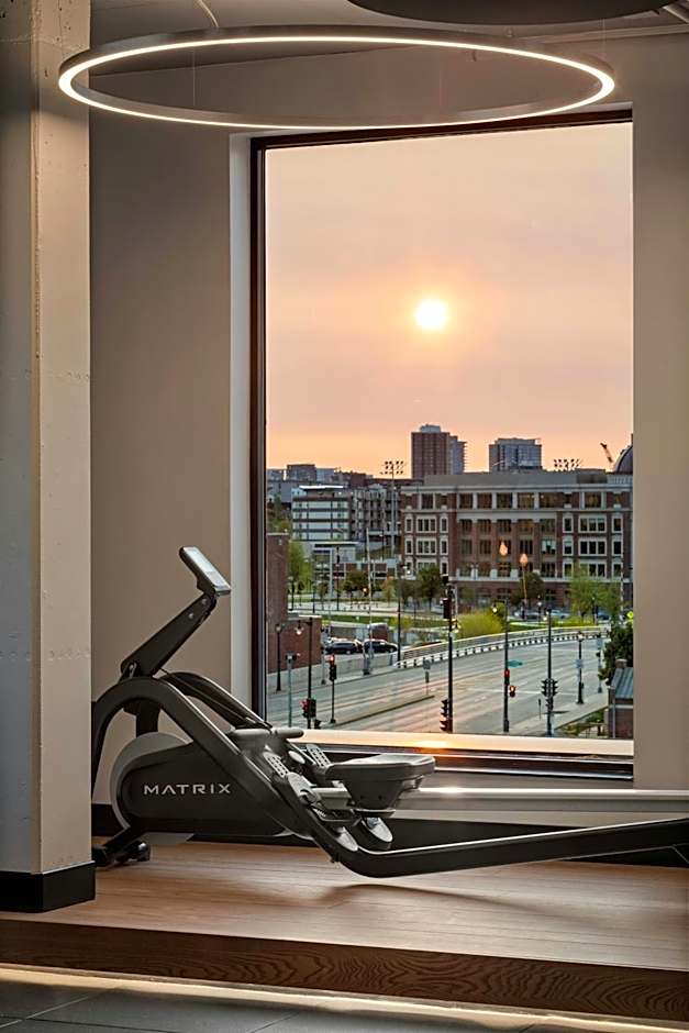 The Trade, Autograph Collection