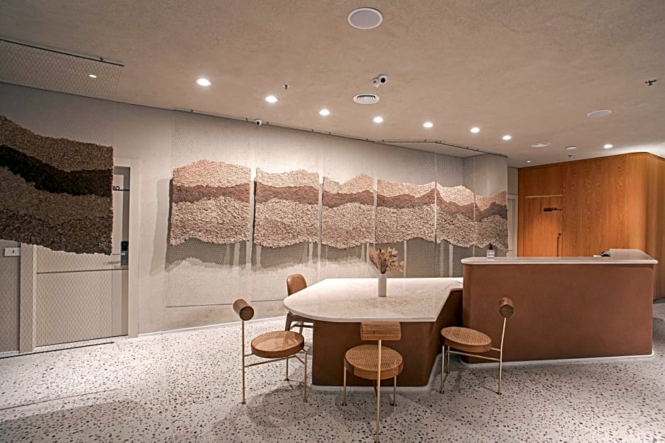 QOYA Hotel Curitiba, Curio Collection by Hilton