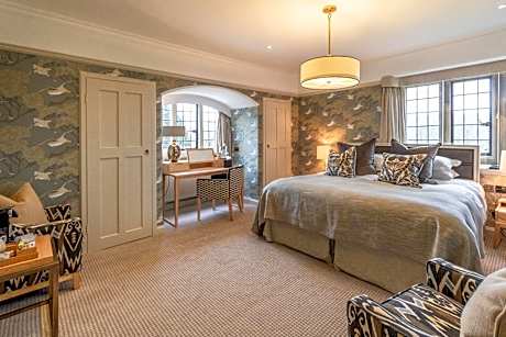 Double Lake View Room