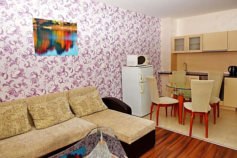 Forest Nook Aparthotel