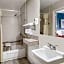 Days Inn By Wyndham Nashville North/Opryland Area