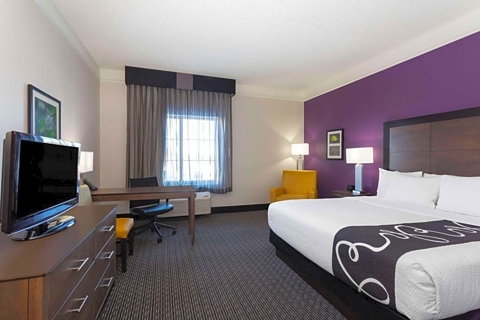 La Quinta Inn & Suites by Wyndham Denver Boulder - Louisville