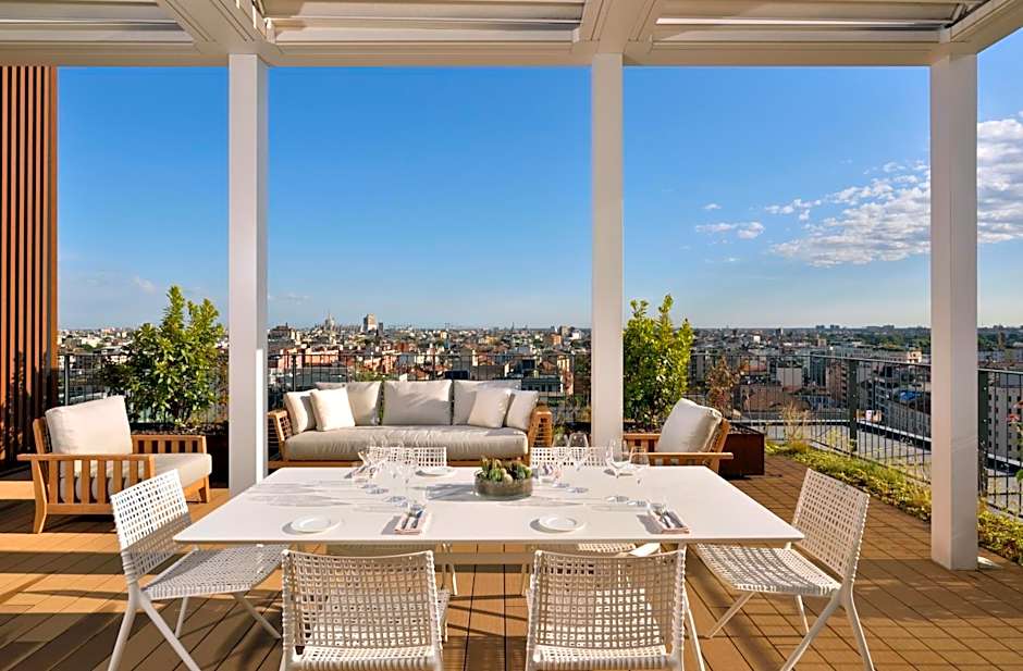 Milano Verticale | UNA Esperienze