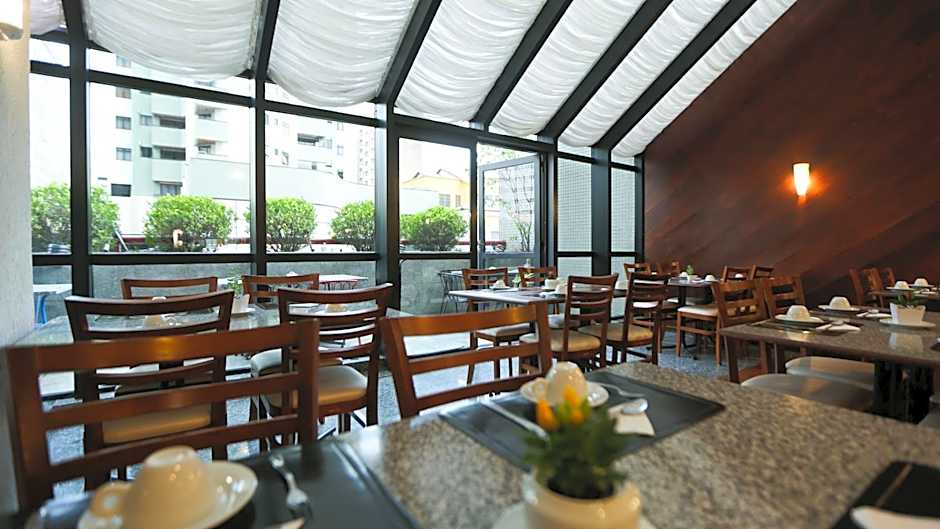 Bristol Metropolitan Flat