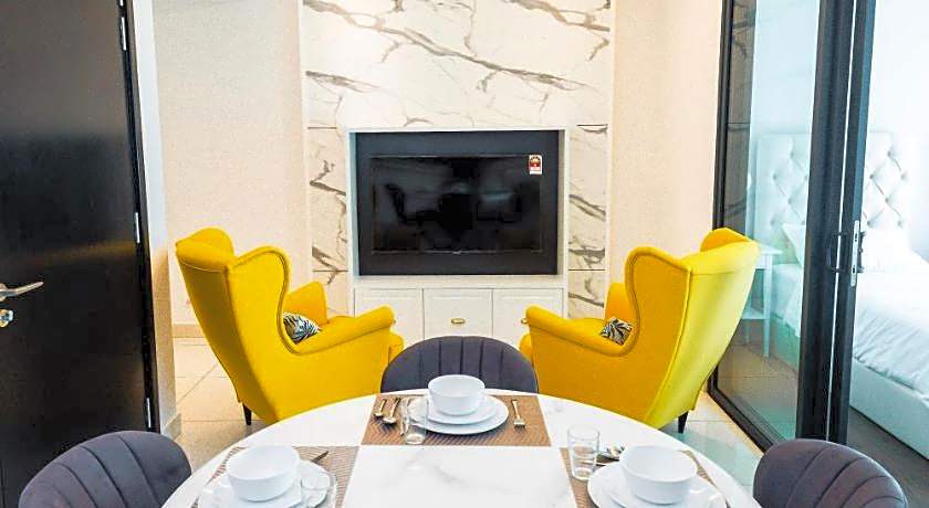 Stay @ Almas Puteri Harbour