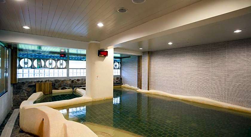 Hua Ge Hot Spring Hotel