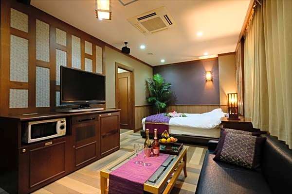 艶横浜町田店 adult only