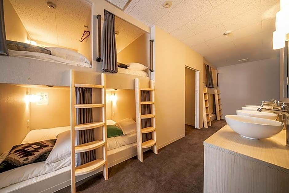 Akasaka The Hostel