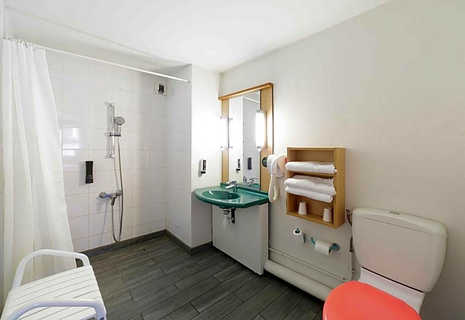 B&B HOTEL Lourdes Centre