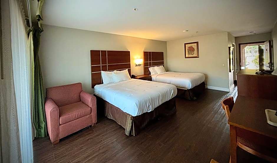 Western Holiday Lodge Sequoia National Park