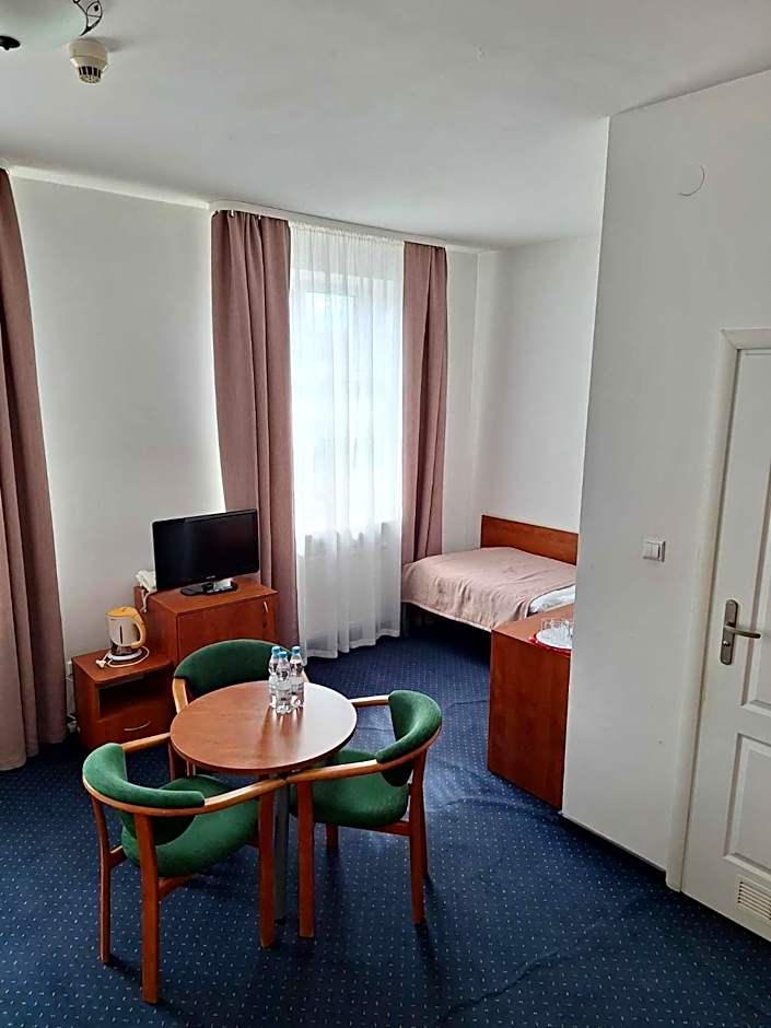 Hotel *** NAT Krynica Zdrój