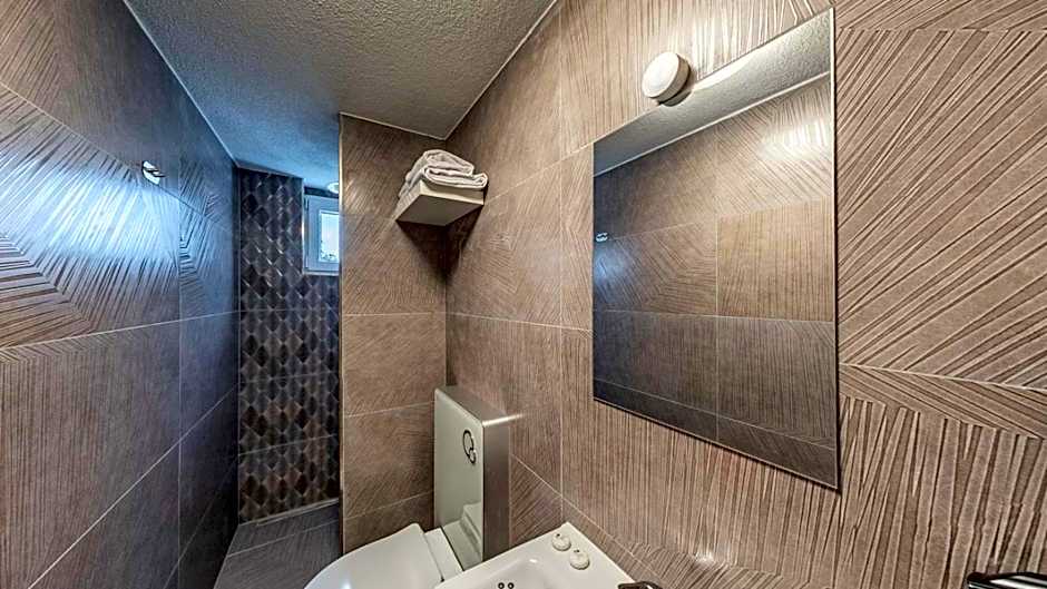 DiDo Diamond Hotel