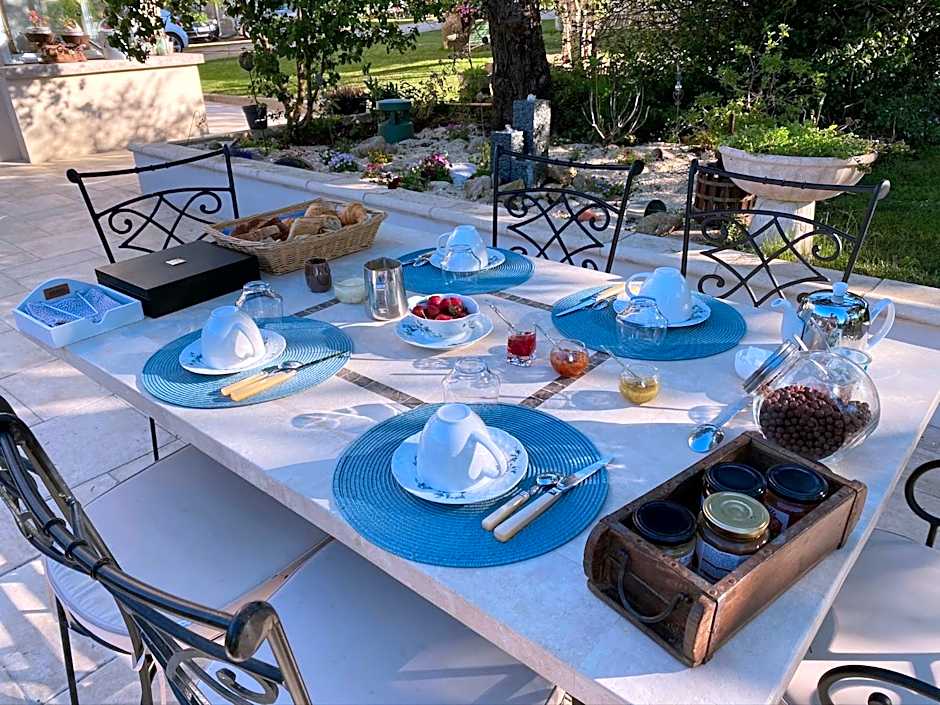 Montaillon Chambres d'Hôtes