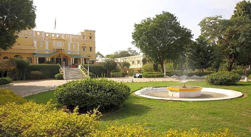 Roop Niwas Kothi Hotel