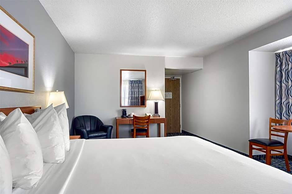 SureStay Plus Hotel by Best Western Lethbridge