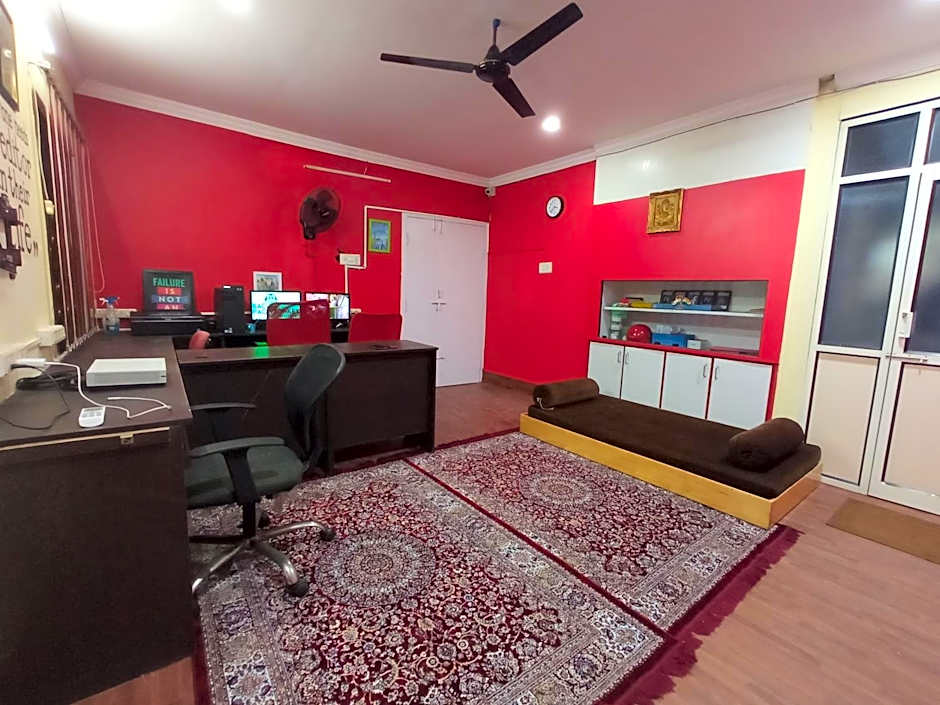 Bacpacmonkeycolive – Visakhapatnam, WI