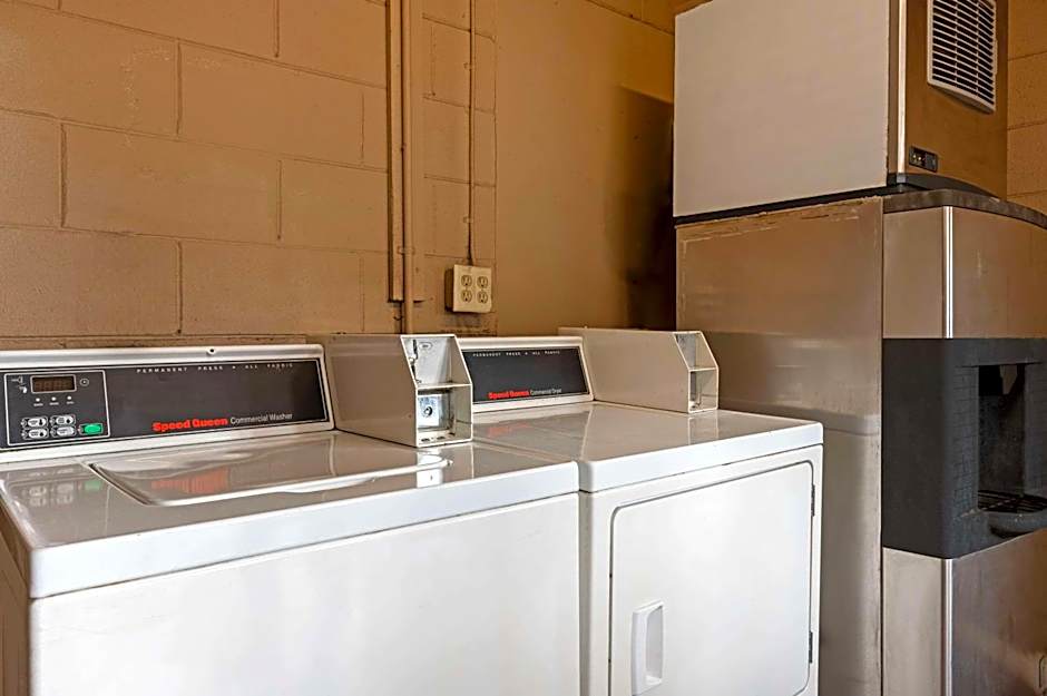 Rodeway Inn Terre Haute