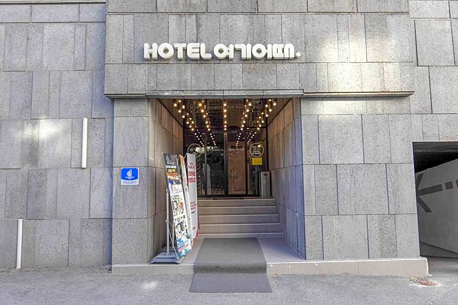 Hotel Yeogiuhtte Gangneung Gyeongpo