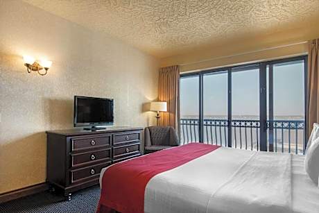 King Room - Accessible/Non-Smoking